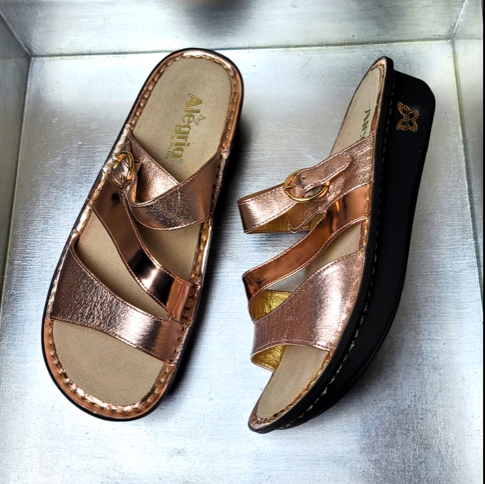 Alegria Metallic Slides